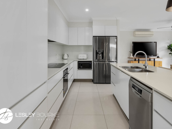 26 Newry Street Mountain Creek QLD -Lesley Bourke Real Estate